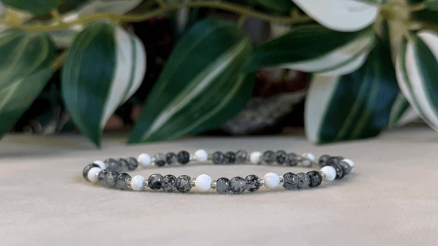 Bracelet | Howlite - Sobre 1