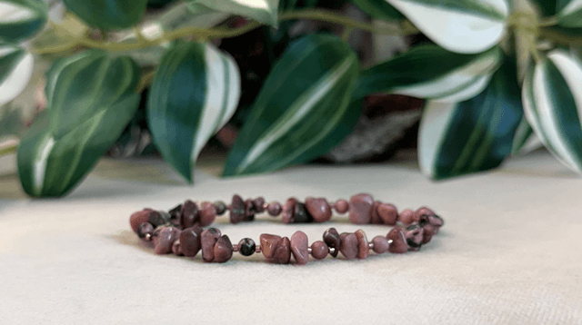Bracelet | Rhodonite - Reliefs 1
