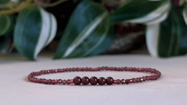 Bracelet | Grenat - Précieux 1