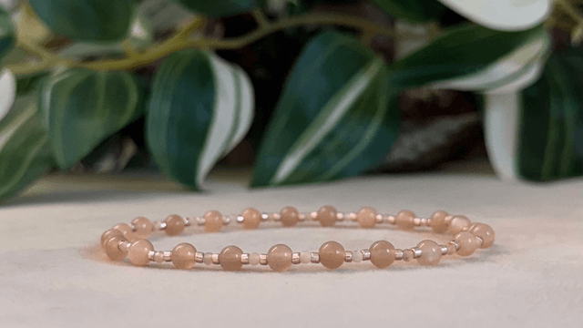 Bracelet | Pierre de Soleil - Royal 1